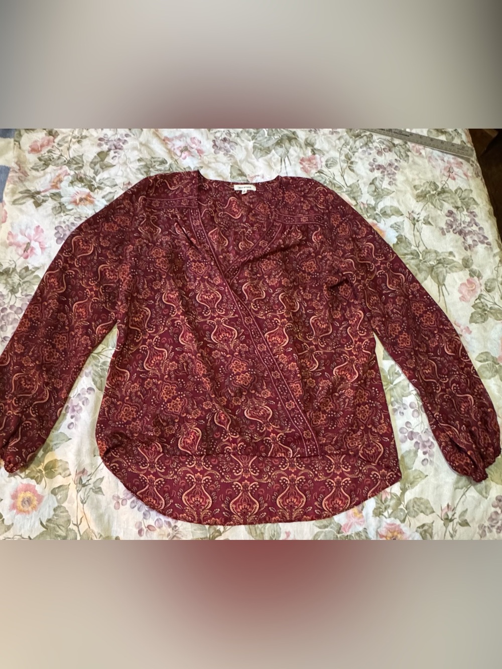 Max Studio Women’s L Burgundy Paisley Faux Wrap Blouse Balloon Sleeve Boho